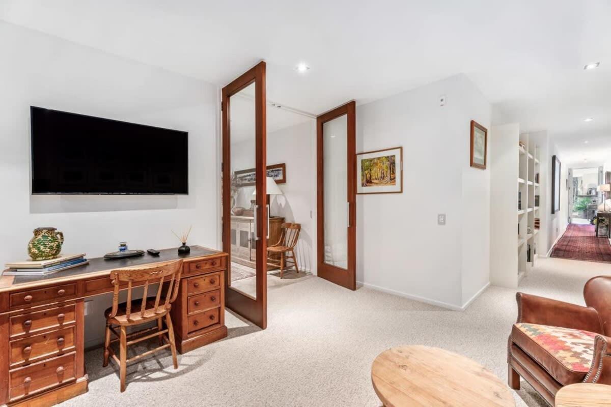 Pembroke Luxury Apartment Wanaka Dış mekan fotoğraf